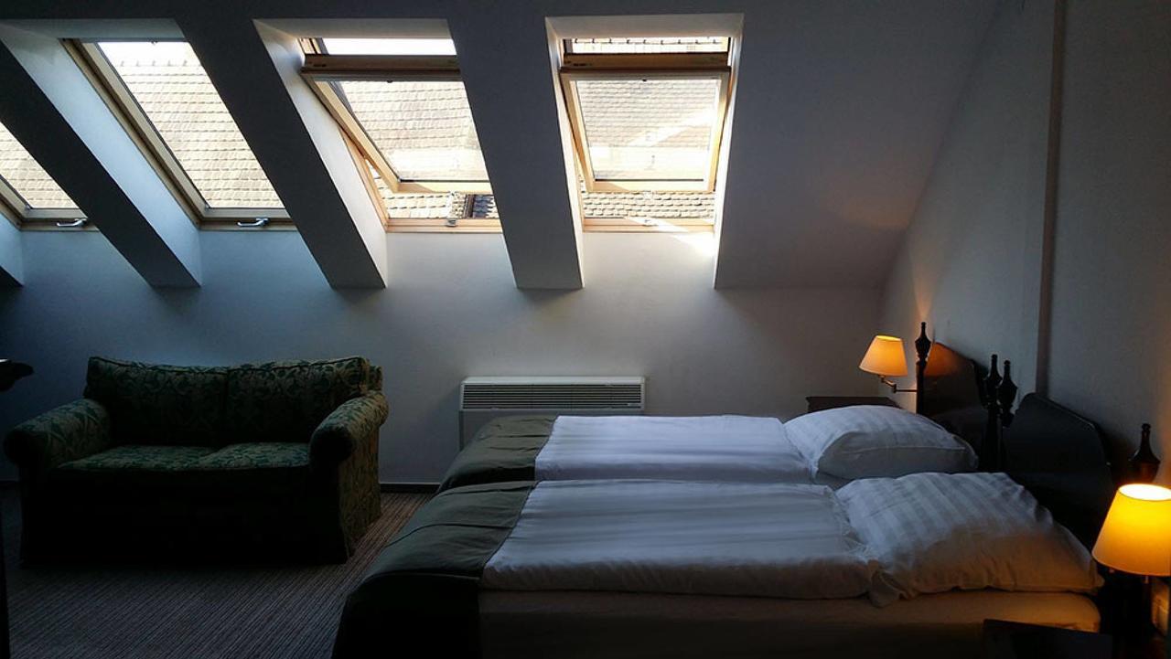 Opera Loft Rooms And Apartments Budapest Exterior photo